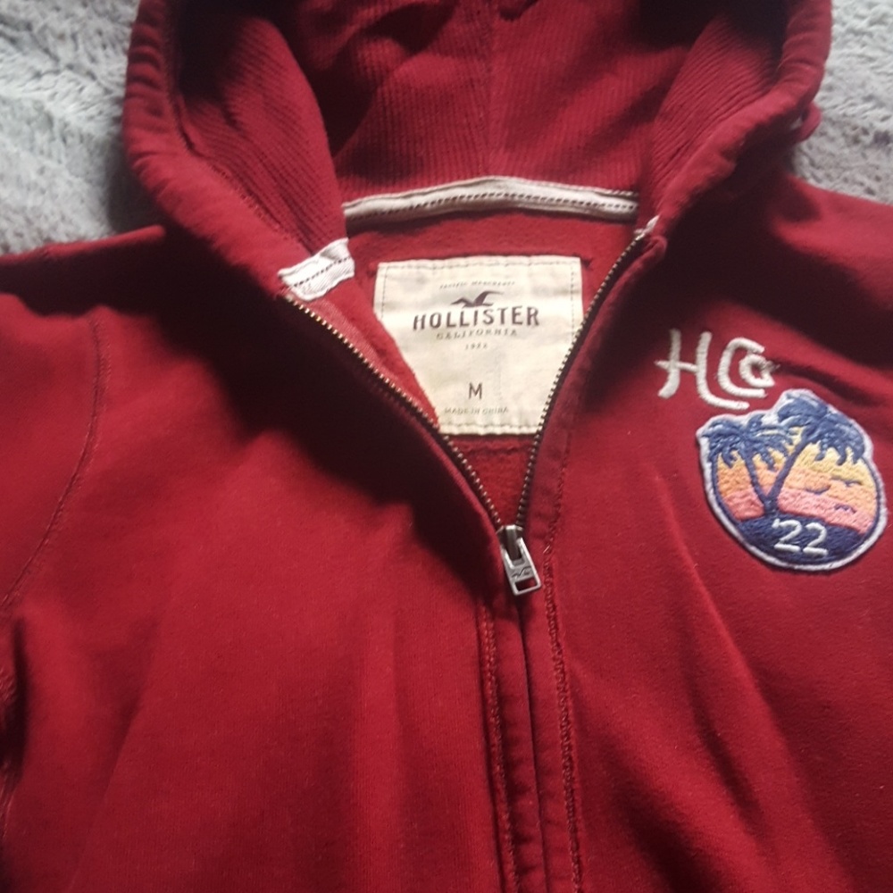 Hollister zip up hoodie - Picture 2 of 3